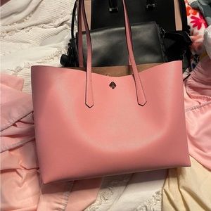 KATE SPADE NWOT TOTE AND POUCH WITH A MATCHING WRISTLET PINK